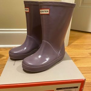 Kids purple hunter rain boots excellent condition